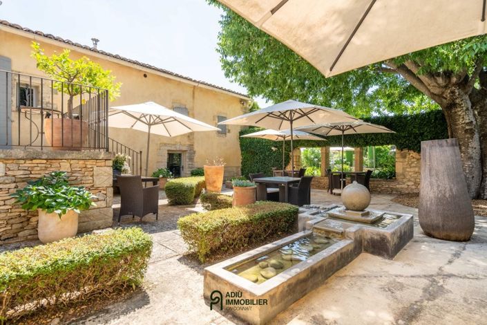 Image No.24-6 Bed House for sale