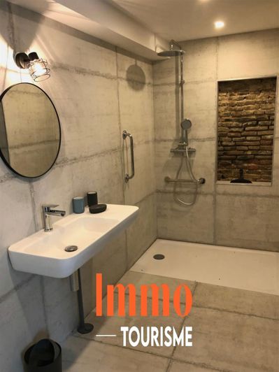 Image No.18-9 Bed House for sale