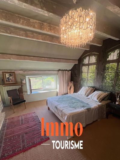 Image No.5-9 Bed House for sale