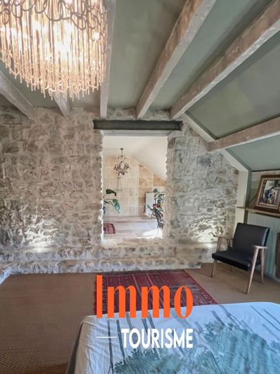 Image No.6-9 Bed House for sale