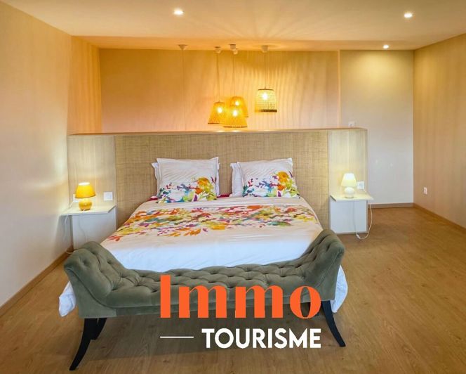 Image No.8-9 Bed House for sale