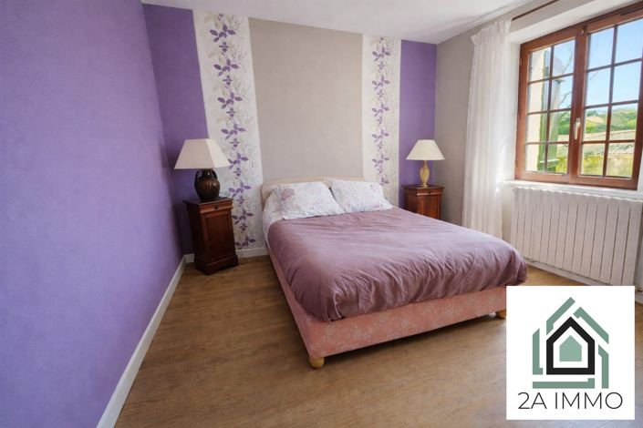 Image No.9-4 Bed House for sale