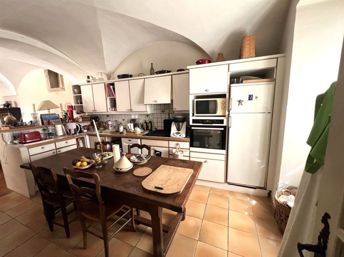 Image No.6-4 Bed House for sale