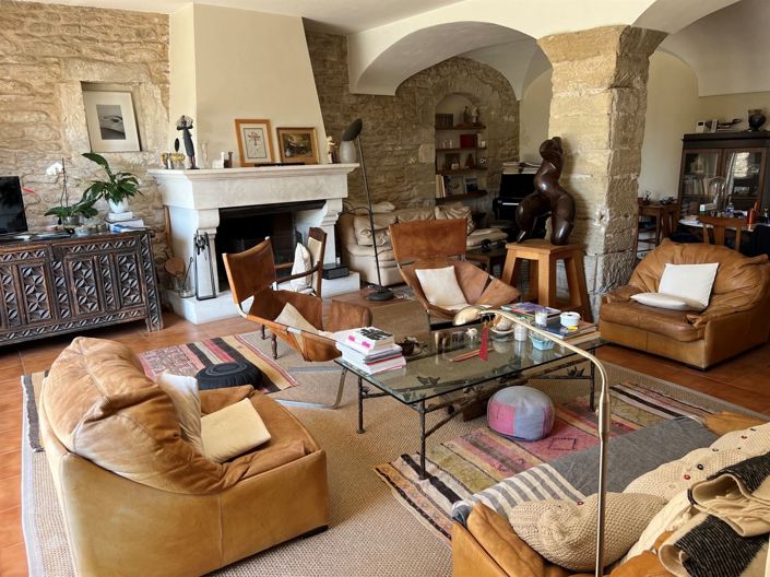 Image No.8-4 Bed House for sale
