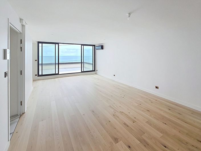 Image No.4-Appartement de 2 chambres à vendre à Donville-les-Bains