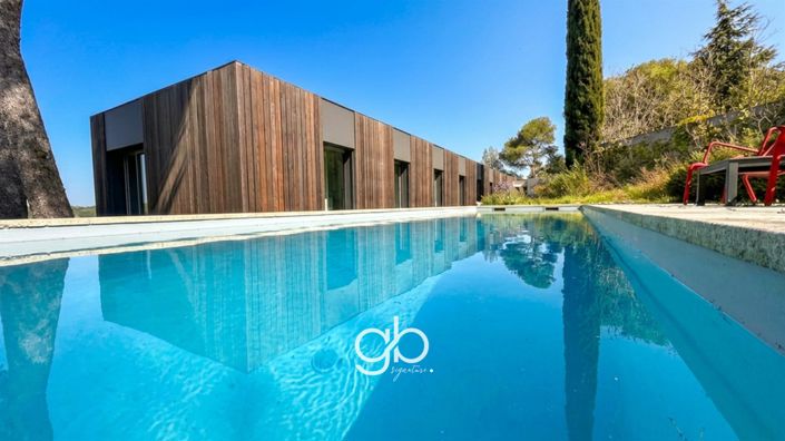 Image No.5-5 Bed House for sale