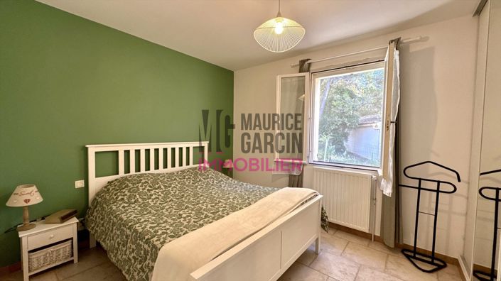 Image No.15-3 Bed House for sale