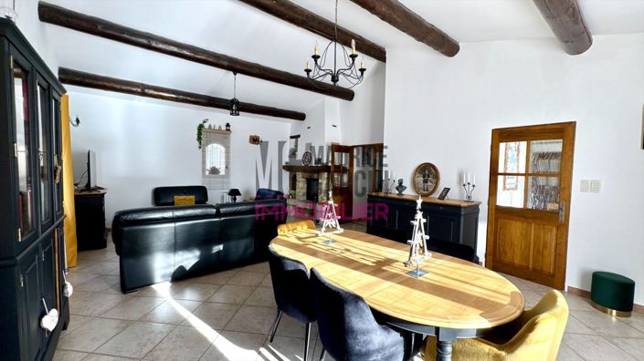 Image No.8-3 Bed House for sale