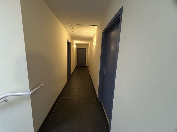 Image No.10-1 Bed Apartment for sale