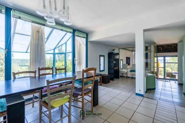 Image No.6-5 Bed House for sale