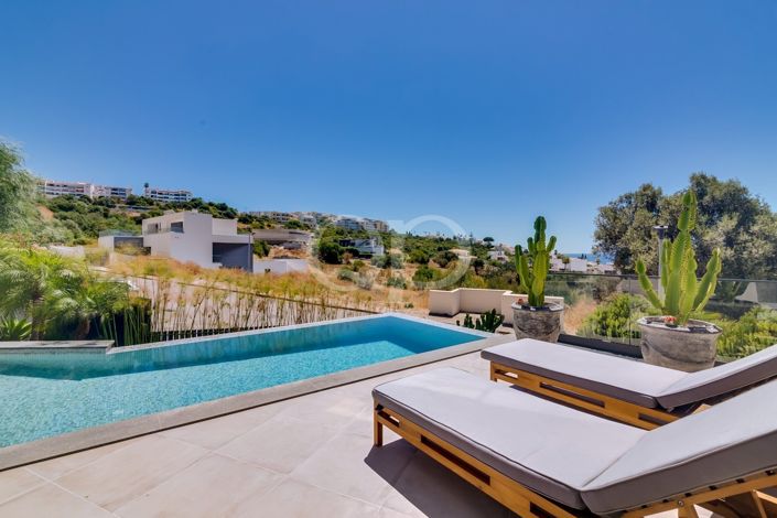 Image No.41-4 Bed House for sale