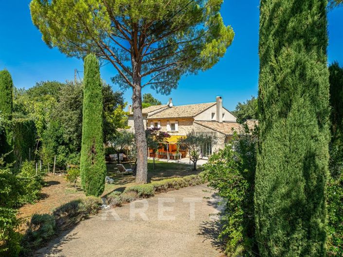 Image No.20-6 Bed House for sale