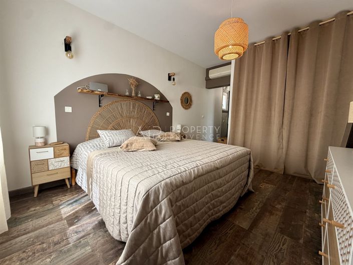 Image No.14-4 Bed House for sale