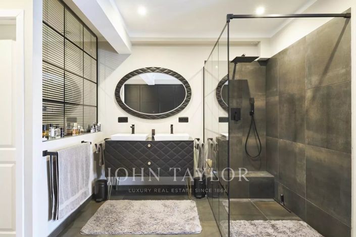 Image No.13-6 Bed House for sale
