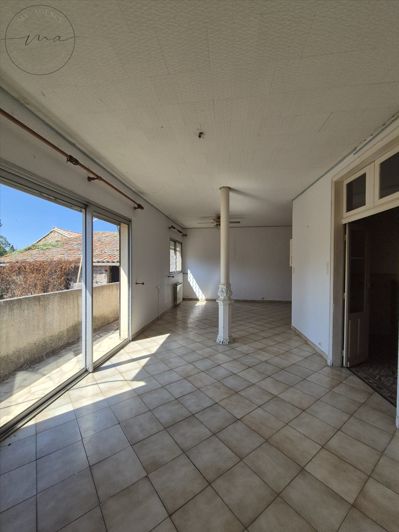 Image No.13-5 Bed House for sale