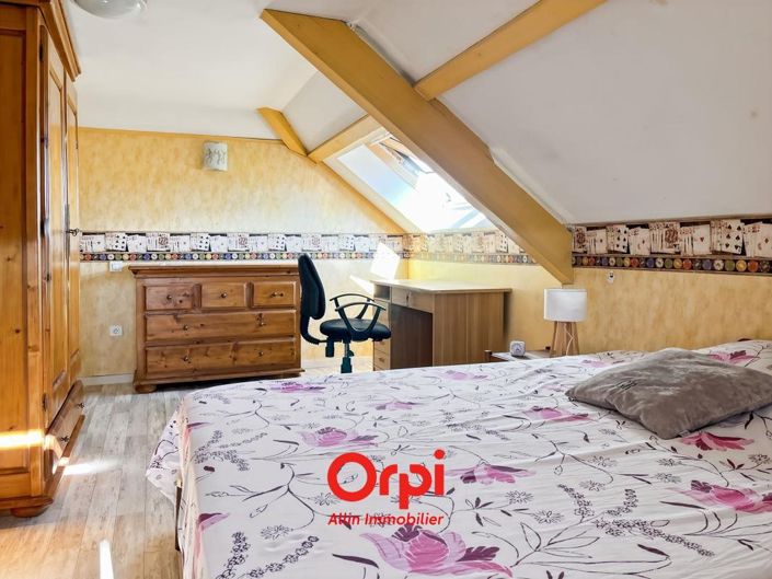 Image No.23-5 Bed House for sale