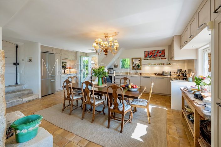 Image No.24-4 Bed House for sale