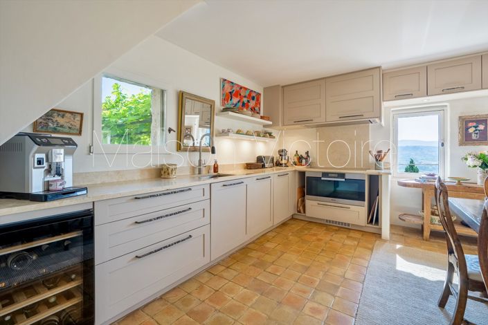 Image No.25-4 Bed House for sale