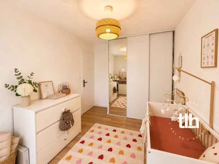 Image No.18-2 Bed House for sale