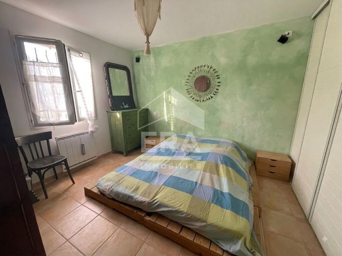 Image No.5-2 Bed House for sale