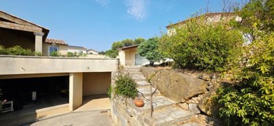 1 - Bagnols-sur-Cèze, House