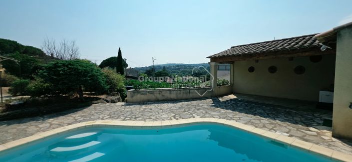 Image No.2-4 Bed House for sale