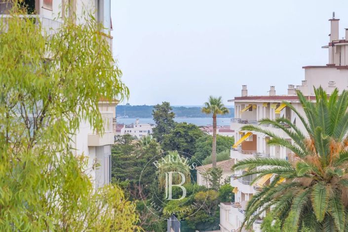 Image No.3-7 Bed House for sale