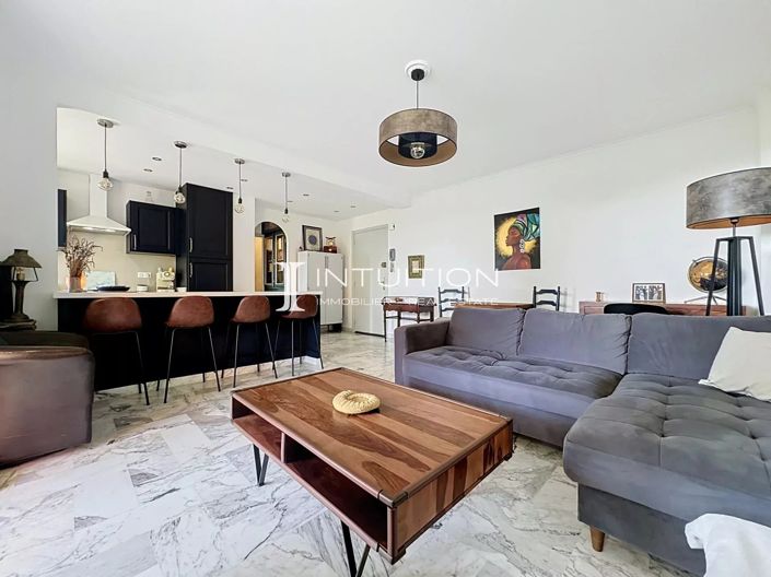 Image No.11-1 Bed Apartment for sale