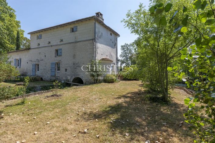 Image No.25-6 Bed House for sale