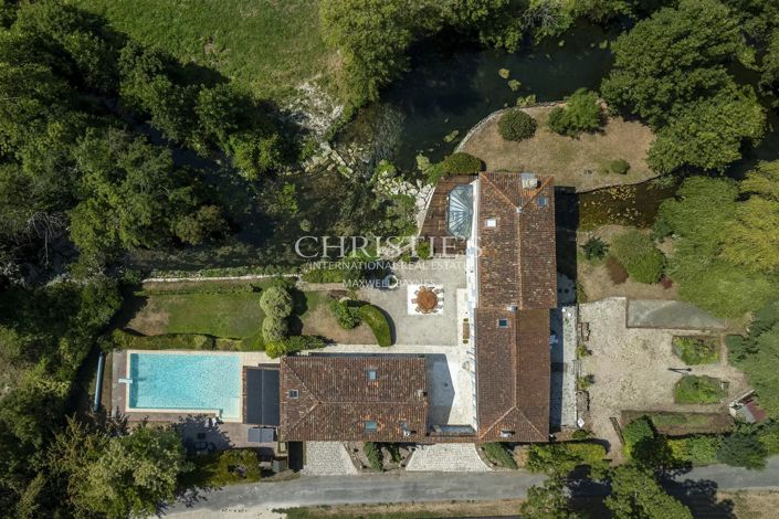 Image No.28-6 Bed House for sale