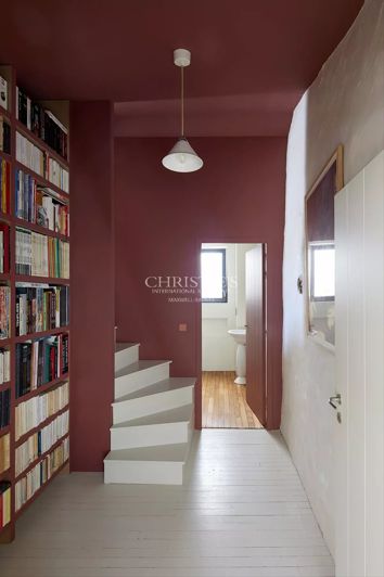 Image No.7-5 Bed House for sale