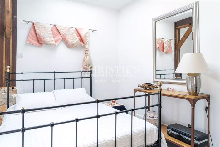 Image No.15-4 Bed House for sale
