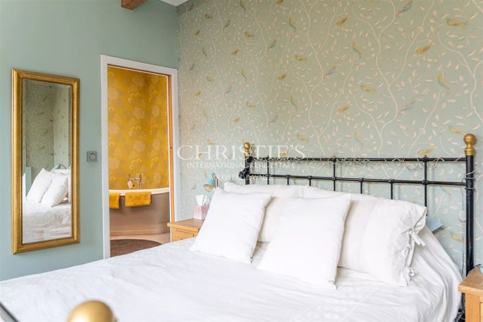 Image No.22-1 Bed House for sale