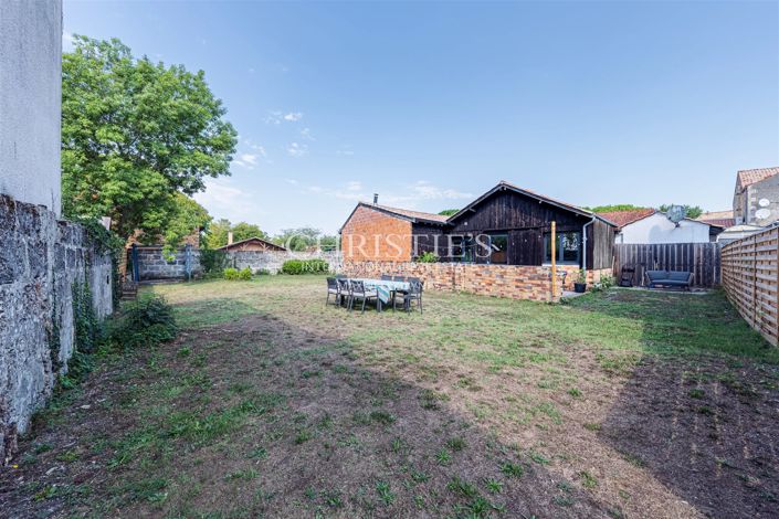 Image No.24-1 Bed House for sale