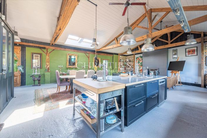 Image No.3-4 Bed House for sale