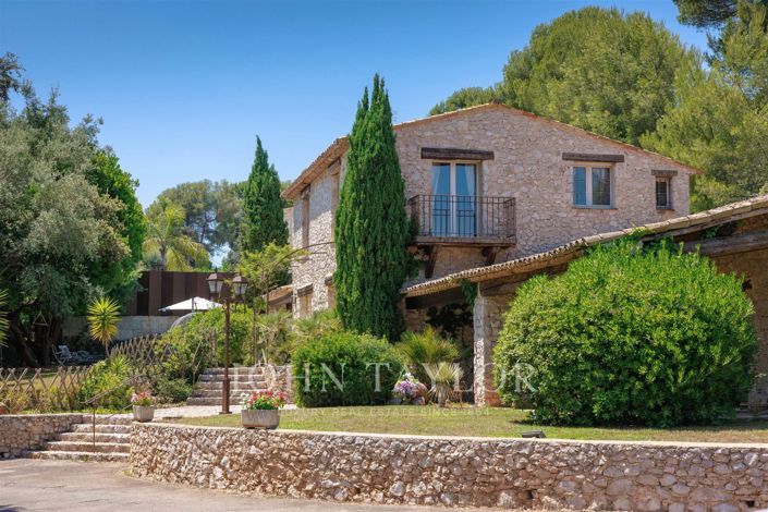 Image No.20-4 Bed House for sale