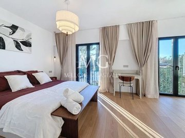azdfzjuovog67ebe11