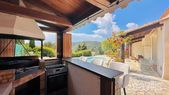 Image No.5-4 Bed House for sale