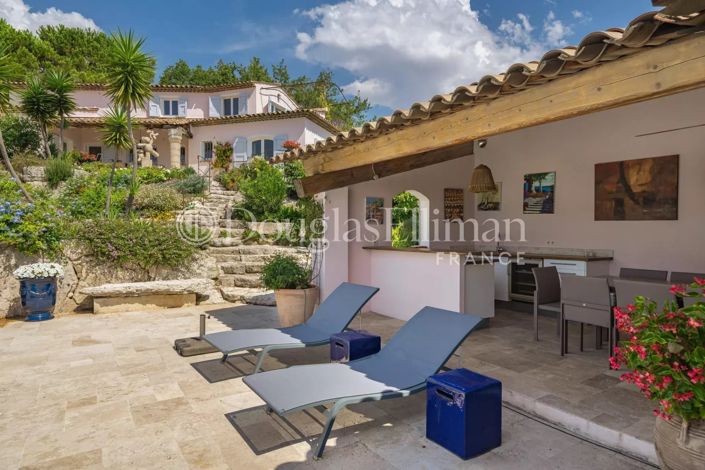 Image No.3-6 Bed House for sale