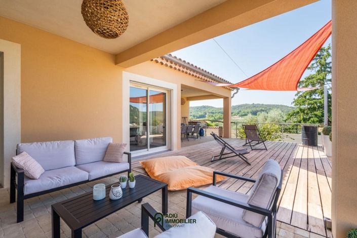 Image No.3-5 Bed House for sale