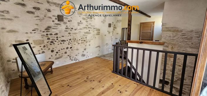 Image No.10-3 Bed House for sale