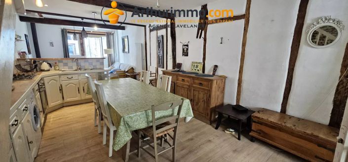 Image No.2-3 Bed House for sale