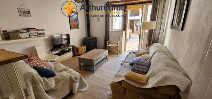 Image No.3-3 Bed House for sale