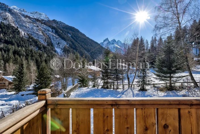 Image No.17-3 Bed House for sale