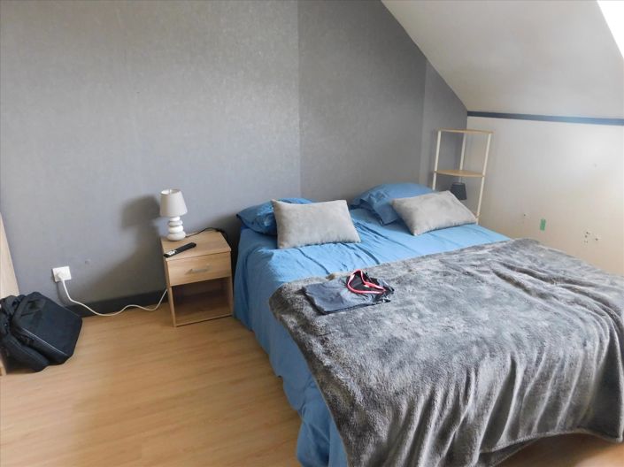 Image No.11-3 Bed House for sale