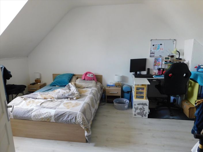 Image No.12-3 Bed House for sale