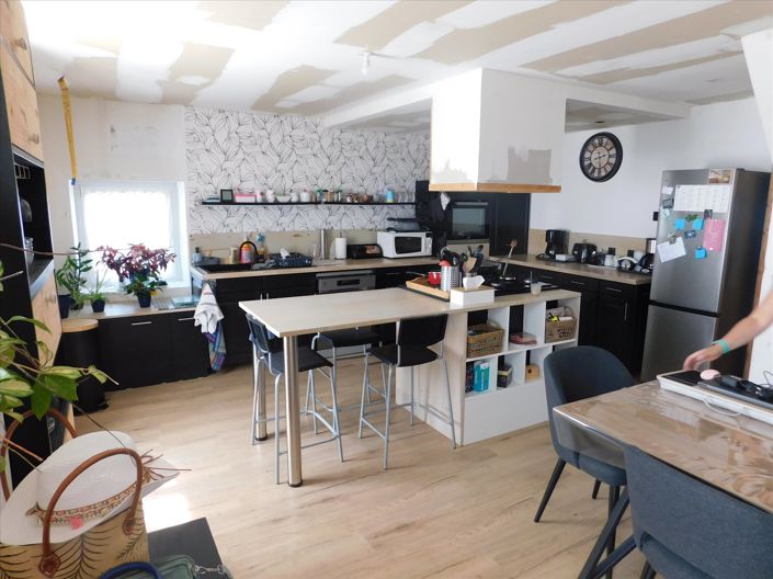 Image No.6-3 Bed House for sale