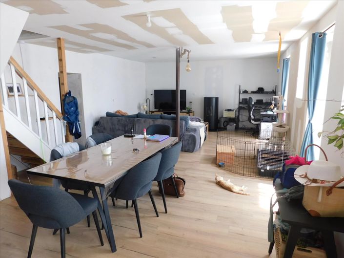 Image No.7-3 Bed House for sale