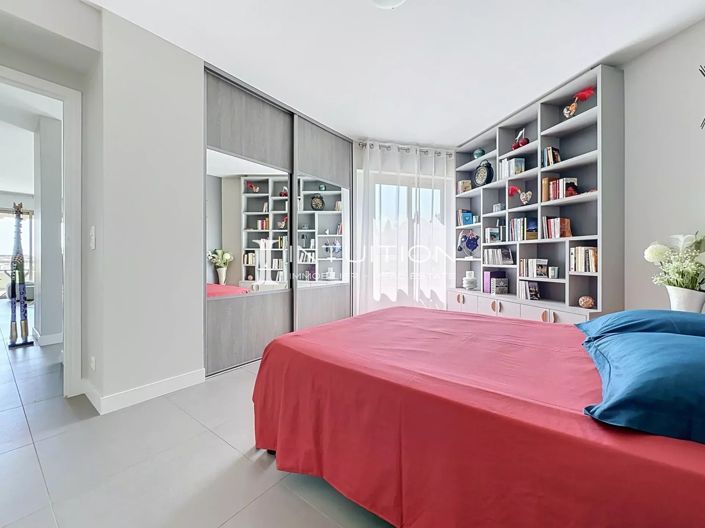 Image No.15-2 Bed Apartment for sale
