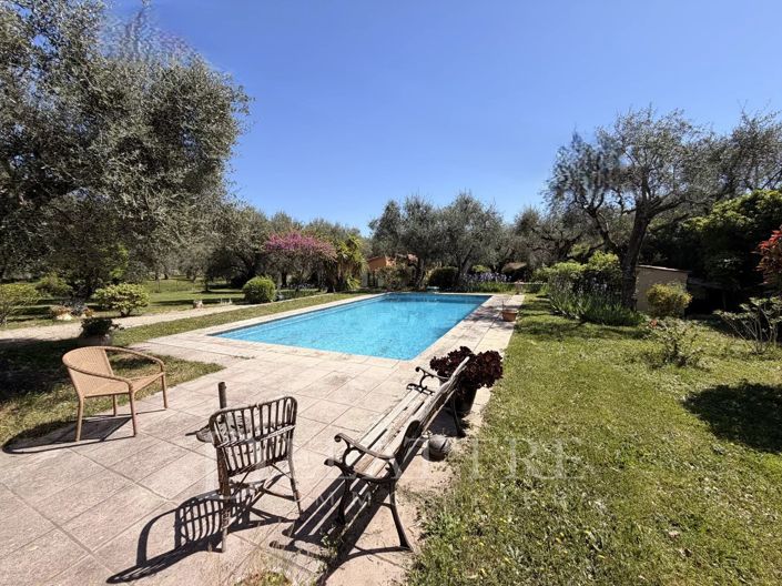 Image No.13-4 Bed House for sale